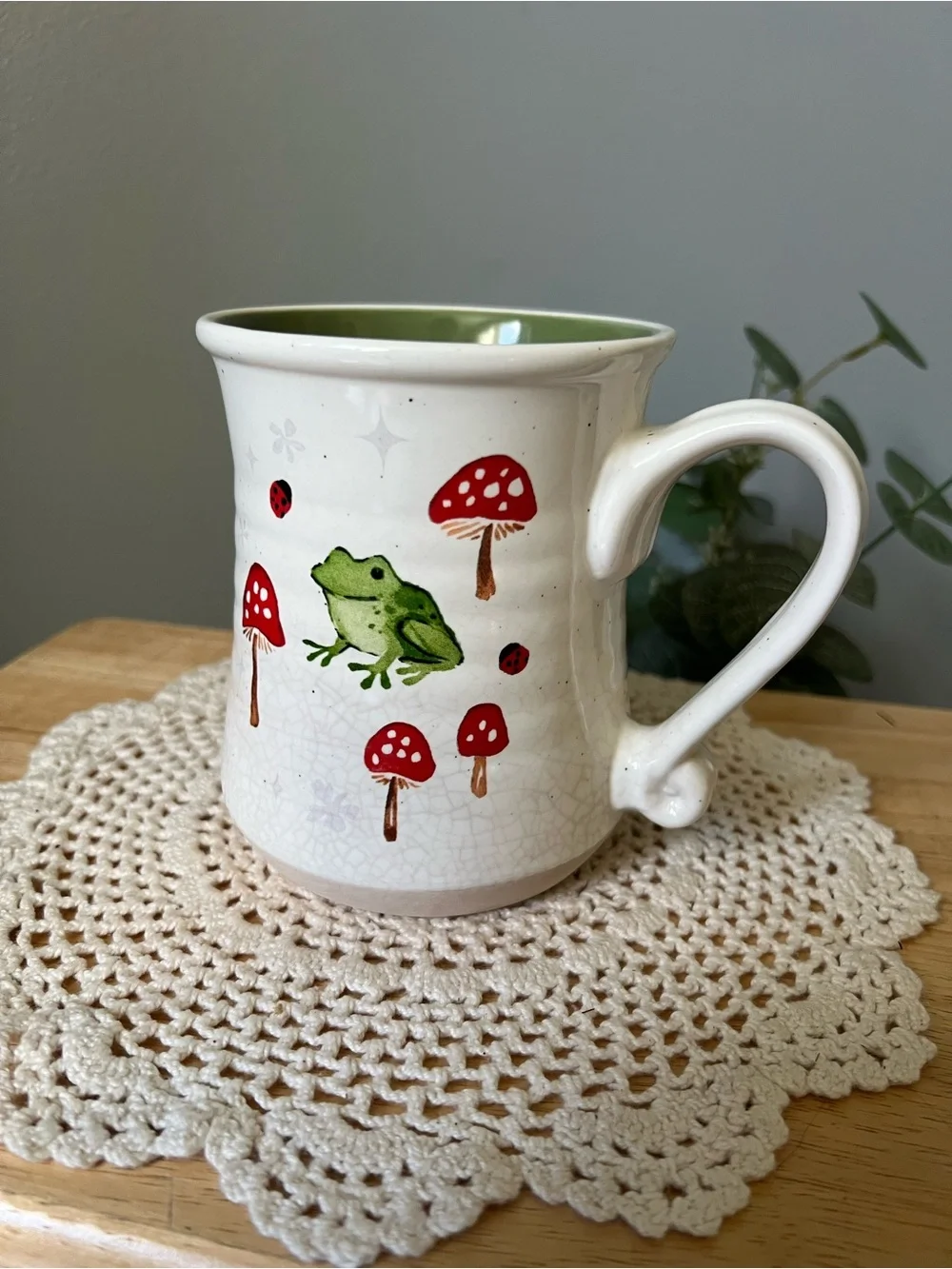 Ceramic Frog & Mushroom Large Coffee Mug Cottage Core Retro Vibe Earthenware